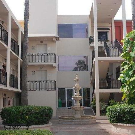 Hotel El Camino Inn & Suites Reynosa Interior photo